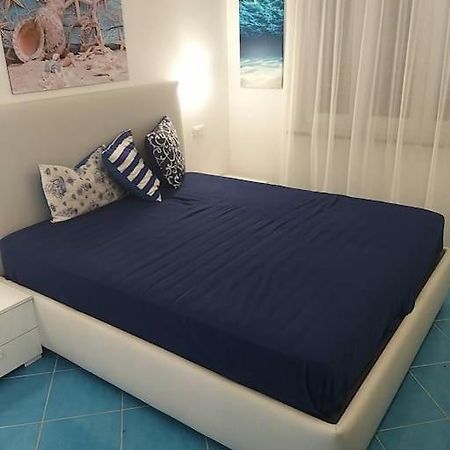 Apartamento A Due Passi Dal Mare Isquia Exterior foto